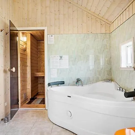 Дом отдыха M16005-vaeggerlose-hansavej-10