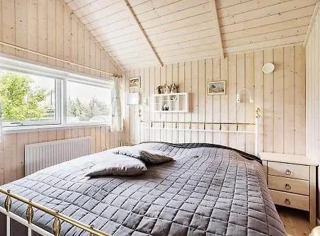 Holiday home M16005-vaeggerlose-hansavej-10